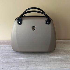 Heys International Belleza Hard Side Cosmetic/Overnight Bag